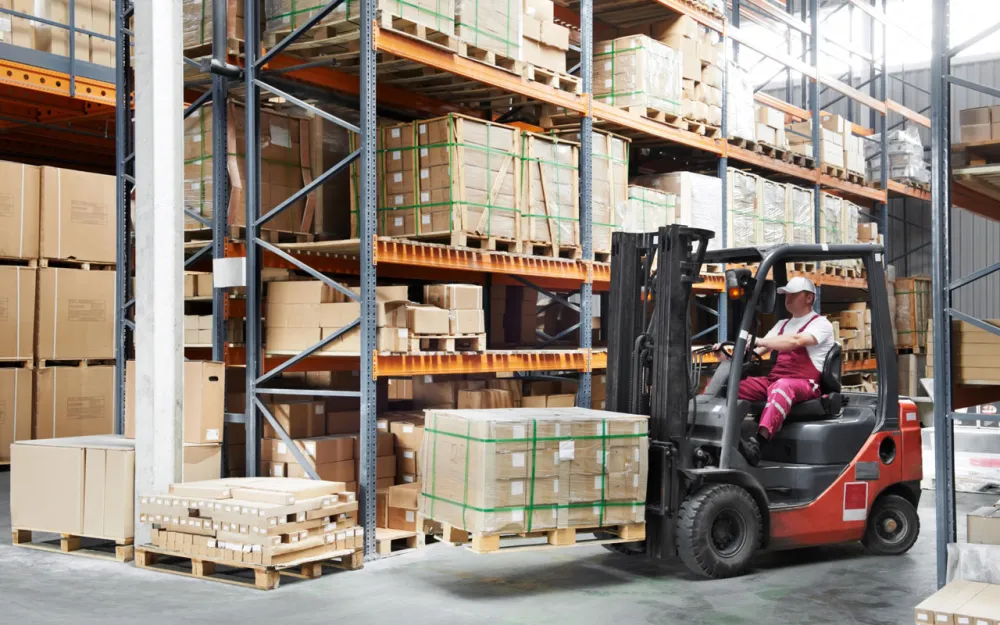 Storage and distribution service